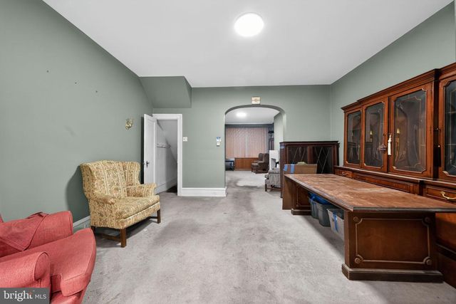 1325 E MONTGOMERY AVE, Philadelphia, PA 19125