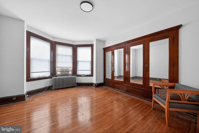 1325 E MONTGOMERY AVE, Philadelphia, PA 19125