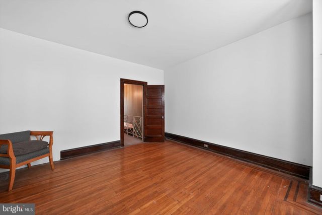 1325 E MONTGOMERY AVE, Philadelphia, PA 19125