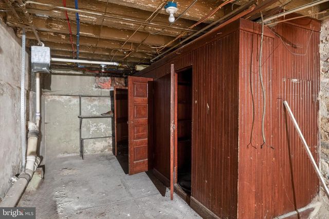 1325 E MONTGOMERY AVE, Philadelphia, PA 19125