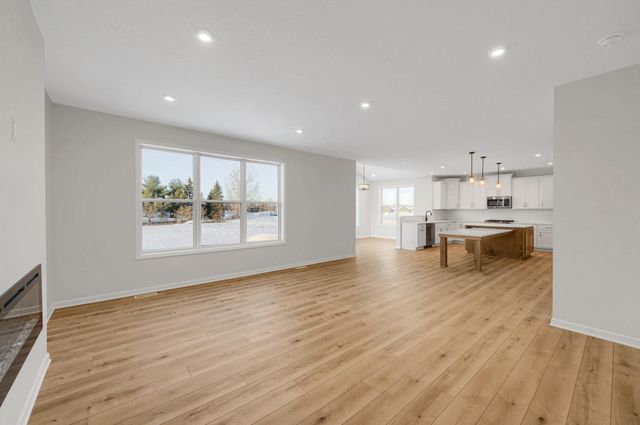 15812 Granada Avenue N, Hugo, MN 55038