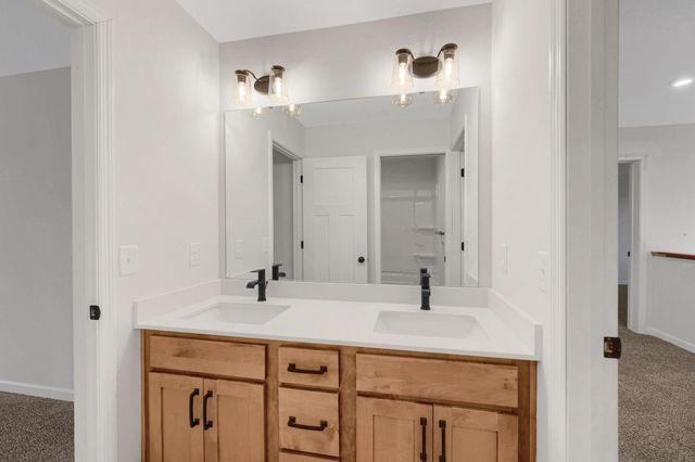 15812 Granada Avenue N, Hugo, MN 55038