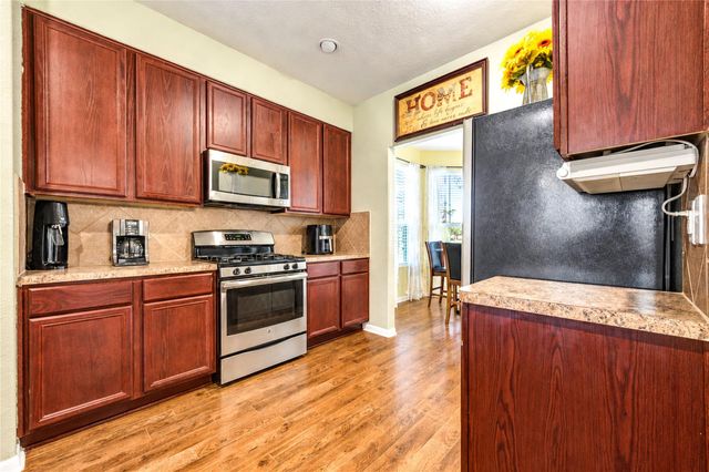 18027 Seco Creek Lane, Humble, TX 77396