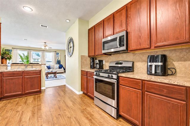 18027 Seco Creek Lane, Humble, TX 77396