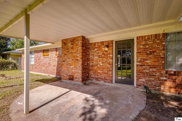 818 E RIMES CIRCLE, Monroe, LA 71201