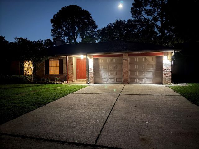 9415 Kilrenny Drive, Spring, TX 77379