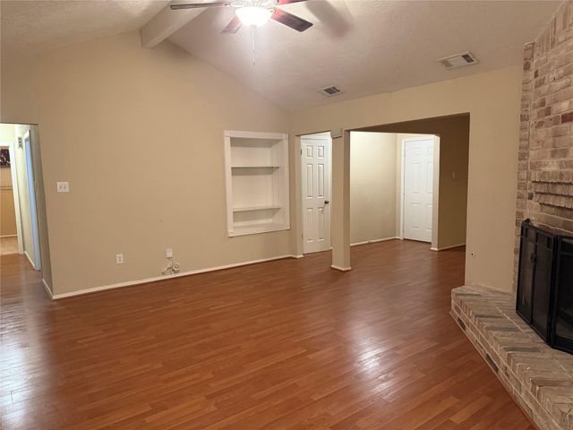 9415 Kilrenny Drive, Spring, TX 77379