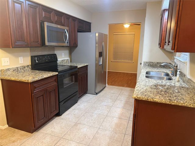 9415 Kilrenny Drive, Spring, TX 77379