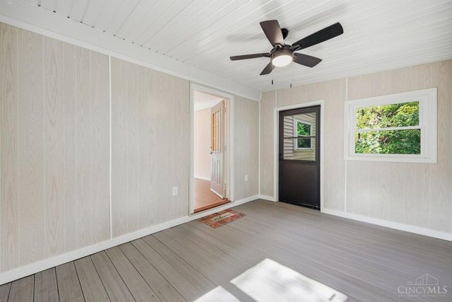 5140 Imwalle Avenue, St Bernard, OH 45217