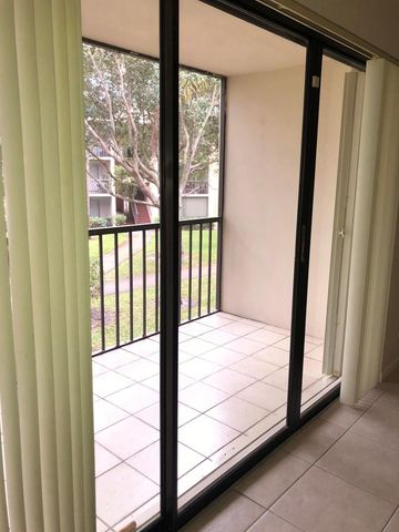204 Foxtail Drive F2, Greenacres, FL 33415