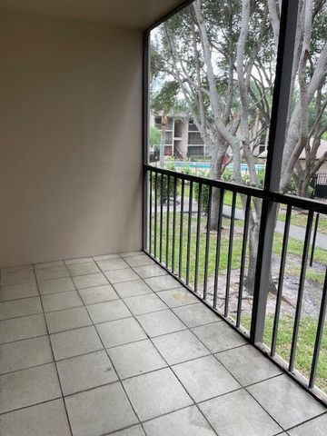204 Foxtail Drive F2, Greenacres, FL 33415