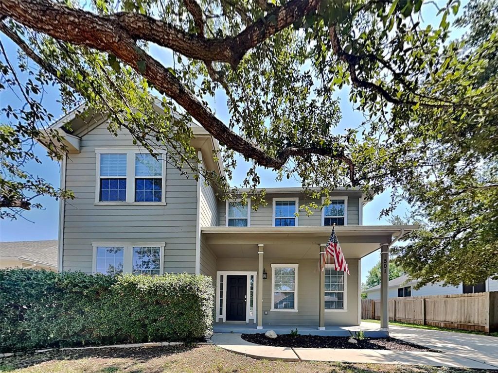 501 Tobin DR, Buda, TX 78610