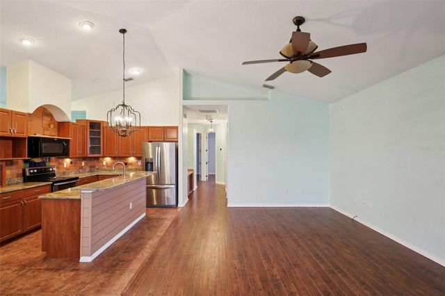 6333 LONNIE LEE LN, Hudson, FL 34667