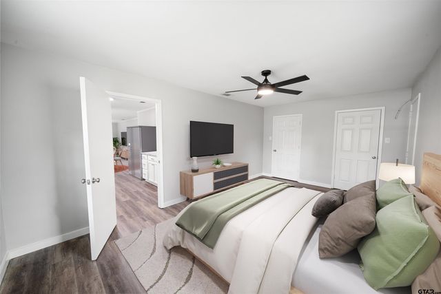 303 Shady Ln, Whitehouse, TX 75791