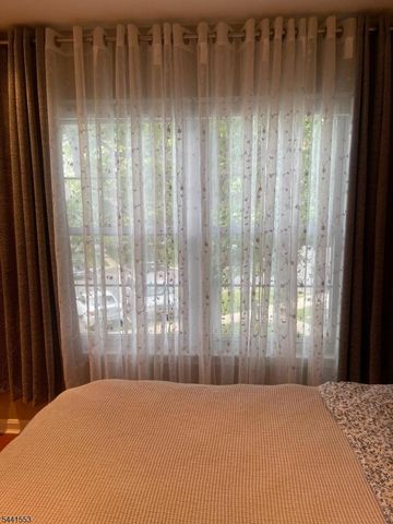95 Morgan Pl, East Brunswick Twp., NJ 08816