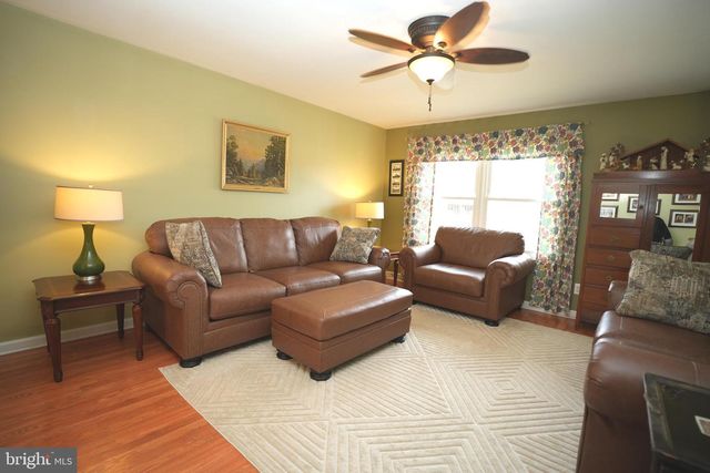 44699 EMMA LN, Hollywood, MD 20636