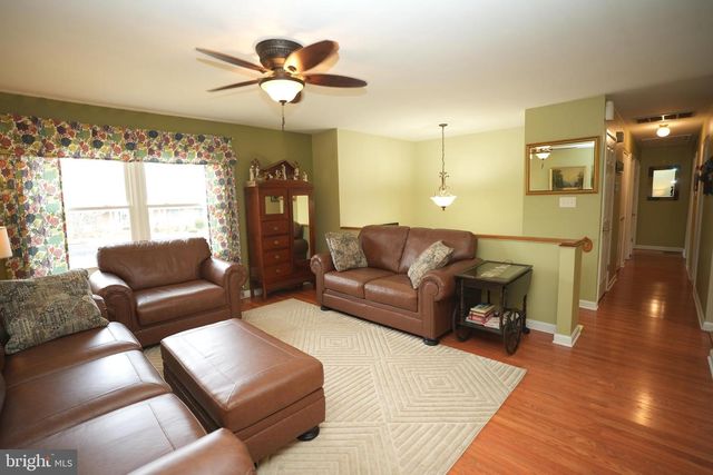 44699 EMMA LN, Hollywood, MD 20636