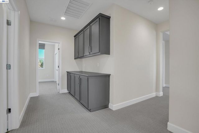 208 Halloran Ct, Brentwood, CA 94513