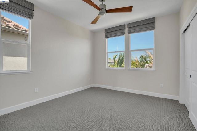 208 Halloran Ct, Brentwood, CA 94513