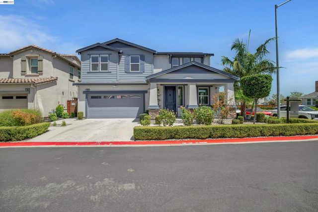 208 Halloran Ct, Brentwood, CA 94513