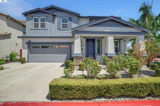 208 Halloran Ct, Brentwood, CA 94513