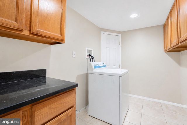 520 MADISON, East Windsor, NJ 08520