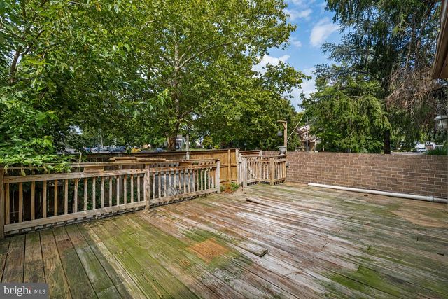 520 MADISON, East Windsor, NJ 08520