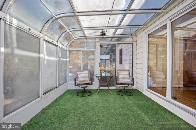 2 HODGKINS PL, New Castle, DE 19720