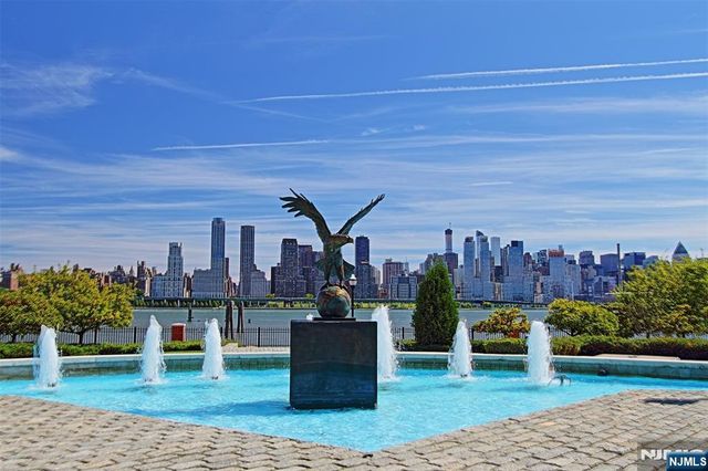 48 Lydia Drive, Guttenberg, NJ 07093