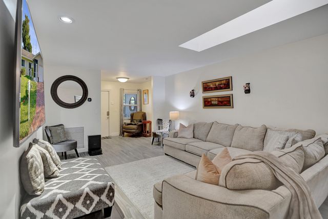 5965 Los Alamos Lane, Delray Beach, FL 33484