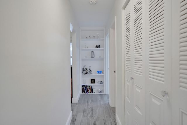 5965 Los Alamos Lane, Delray Beach, FL 33484