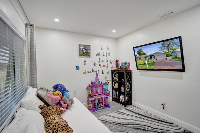 5965 Los Alamos Lane, Delray Beach, FL 33484