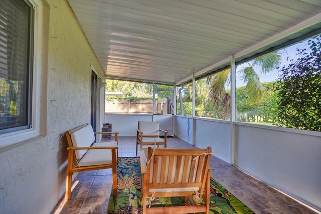 5965 Los Alamos Lane, Delray Beach, FL 33484