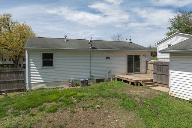 1625 South View NW, Cedar Rapids, IA 52405