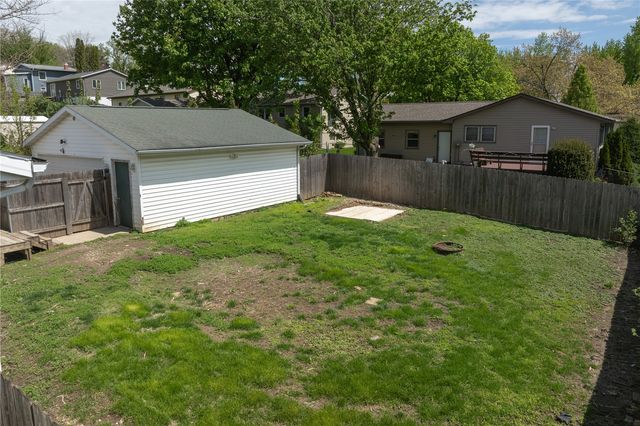 1625 South View NW, Cedar Rapids, IA 52405