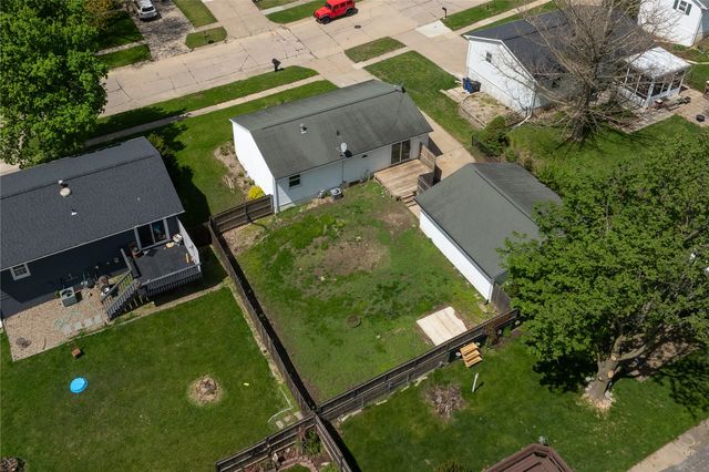 1625 South View NW, Cedar Rapids, IA 52405