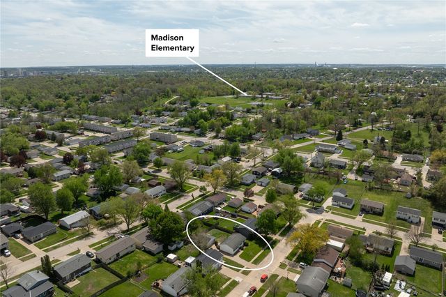 1625 South View NW, Cedar Rapids, IA 52405