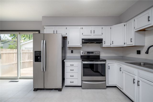 1625 South View NW, Cedar Rapids, IA 52405