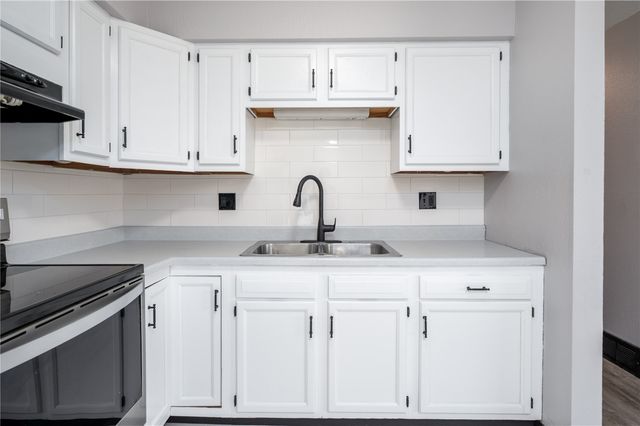 1625 South View NW, Cedar Rapids, IA 52405