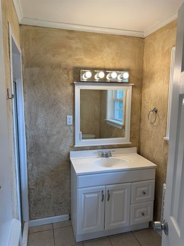 912 Success St, Gilmer, TX 75644