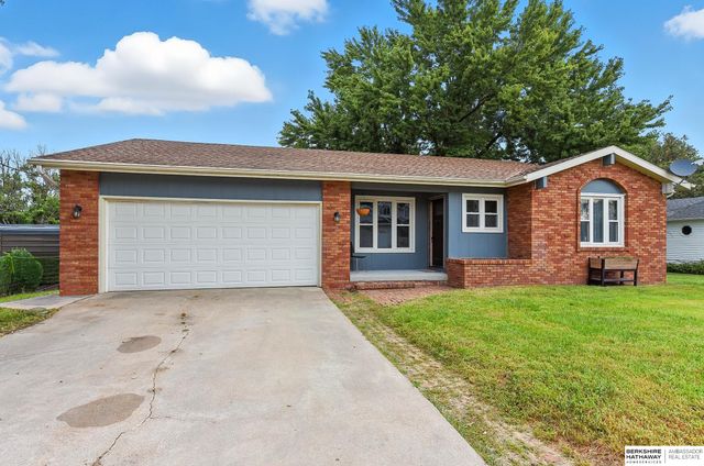 104 E O Street, Weeping Water, NE 68463