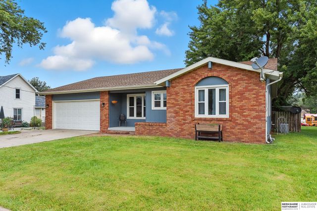 104 E O Street, Weeping Water, NE 68463