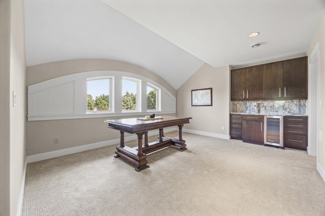 2508 Rose Creek Parkway S, Fargo, ND 58104