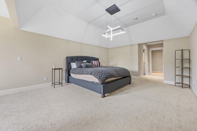 2508 Rose Creek Parkway S, Fargo, ND 58104