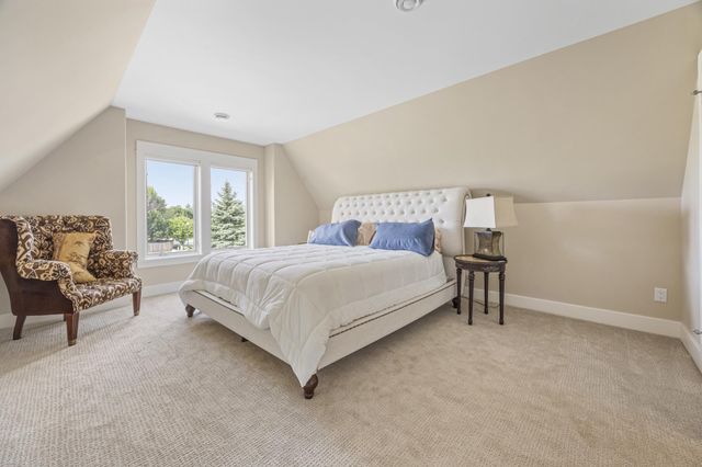 2508 Rose Creek Parkway S, Fargo, ND 58104