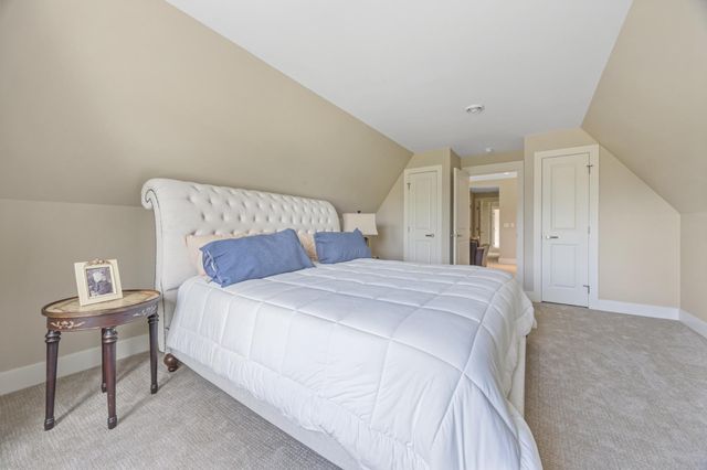 2508 Rose Creek Parkway S, Fargo, ND 58104