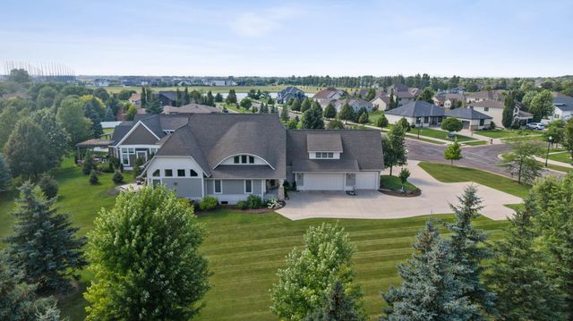 2508 Rose Creek Parkway S, Fargo, ND 58104