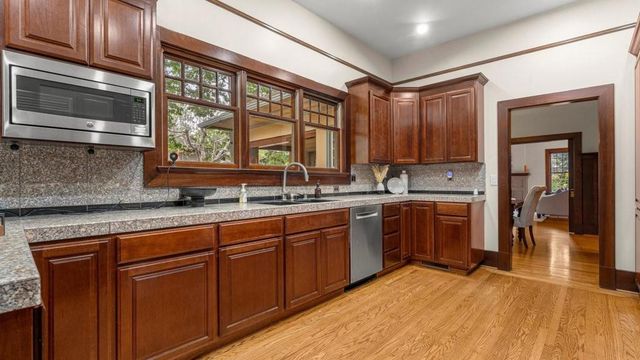 196 S 14th Street, San Jose, CA 95112