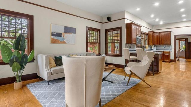 196 S 14th Street, San Jose, CA 95112