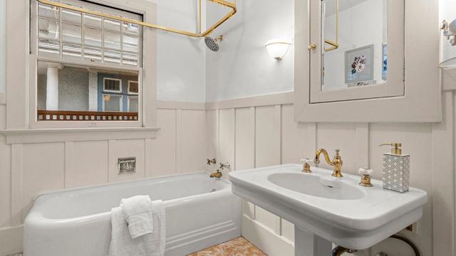 196 S 14th Street, San Jose, CA 95112